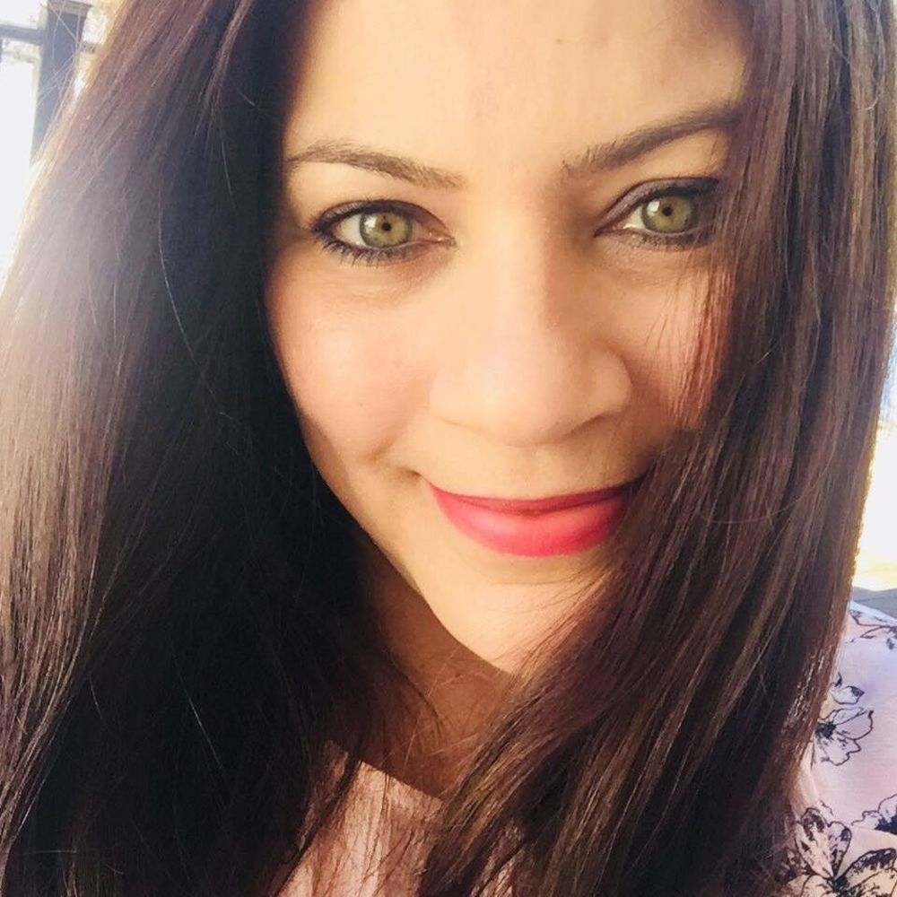 Meet your Posher, Christina